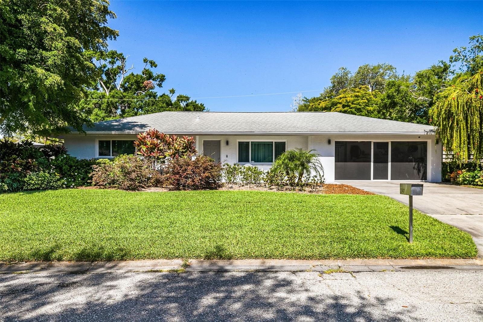 2747 JEFFERSON CIR, SARASOTA, FL, 34239