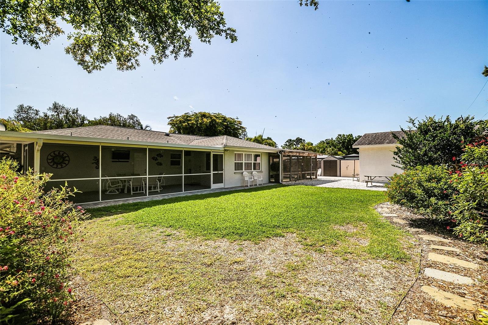 2747 JEFFERSON CIR, SARASOTA, FL, 34239