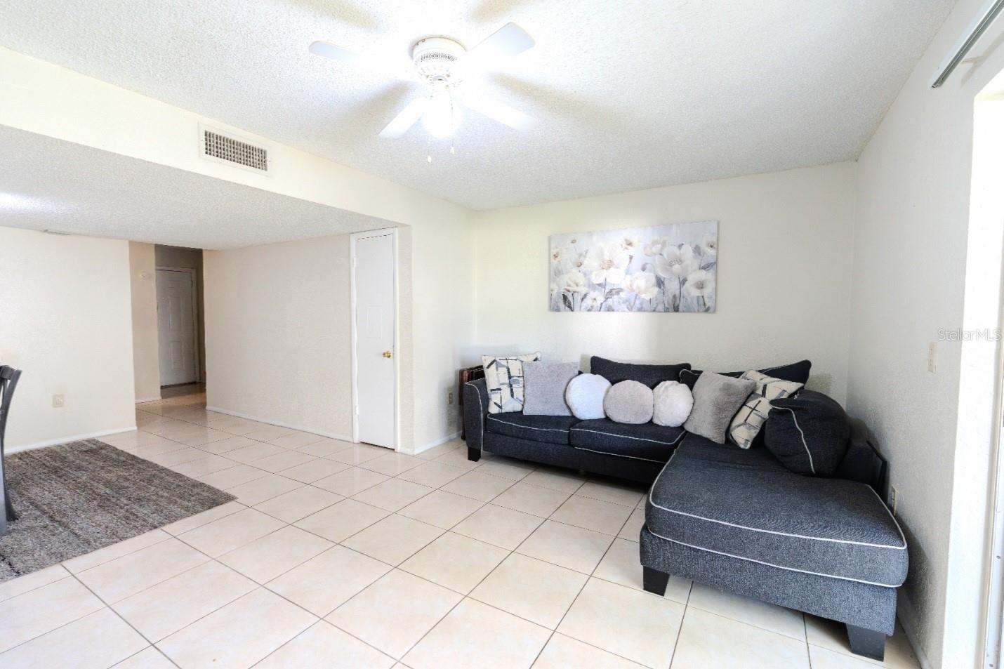 4267 S SEMORAN BLVD #11, ORLANDO, FL, 32822