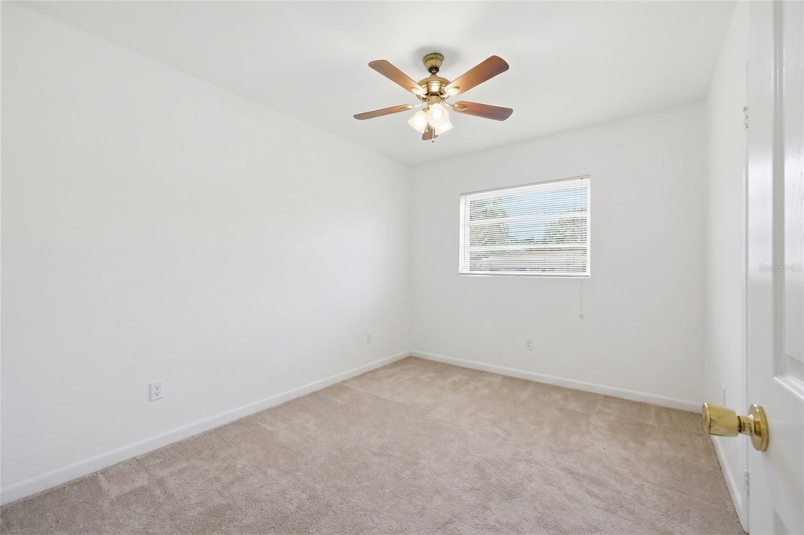 516 LAND O LAKES CT, DELAND, FL, 32724