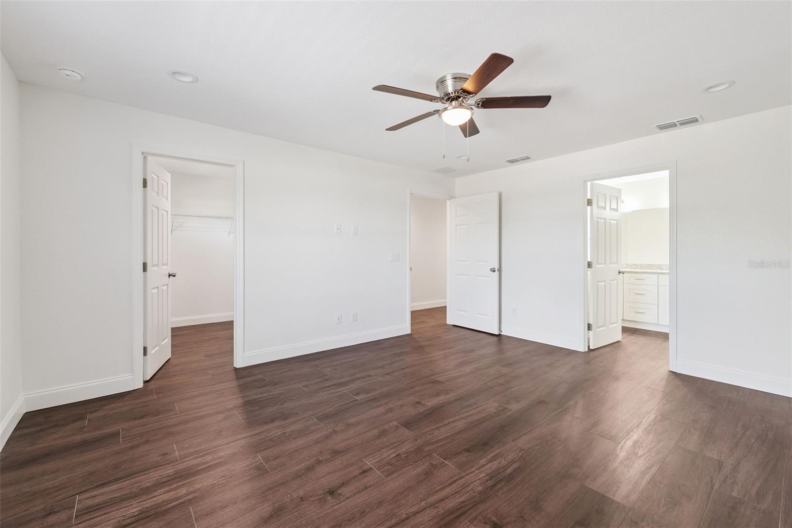 1111/1113 JEWEL AVE, LAKELAND, FL, 33805