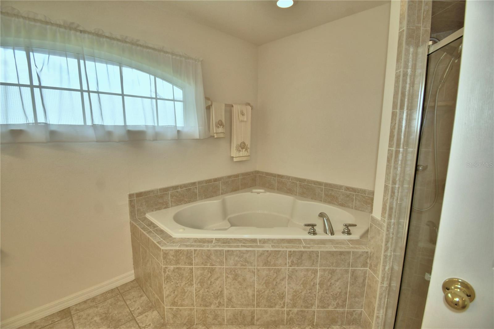 142 MORNING GLORY CIR, WINTER HAVEN, FL, 33884