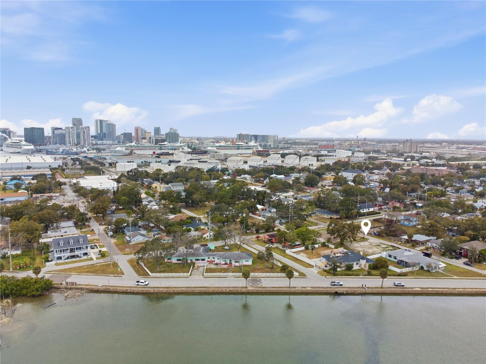 2405 DAVIS ST, TAMPA, FL, 33605