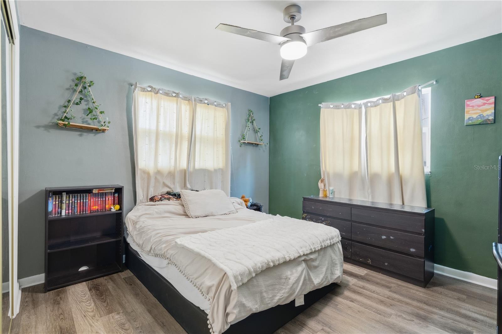 1609 CLEARVIEW AVE, CLEARWATER, FL, 33756