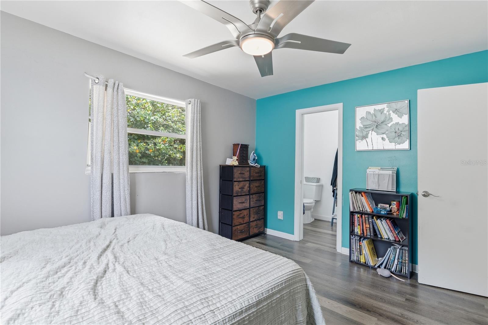 1609 CLEARVIEW AVE, CLEARWATER, FL, 33756