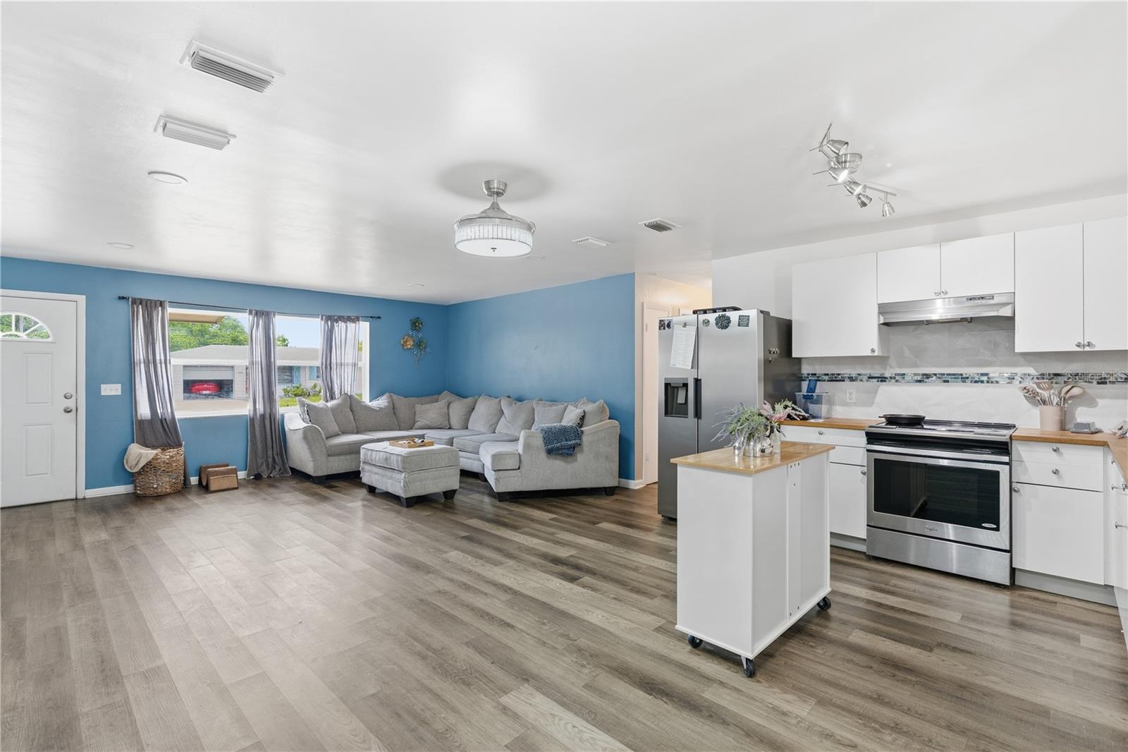 1609 CLEARVIEW AVE, CLEARWATER, FL, 33756