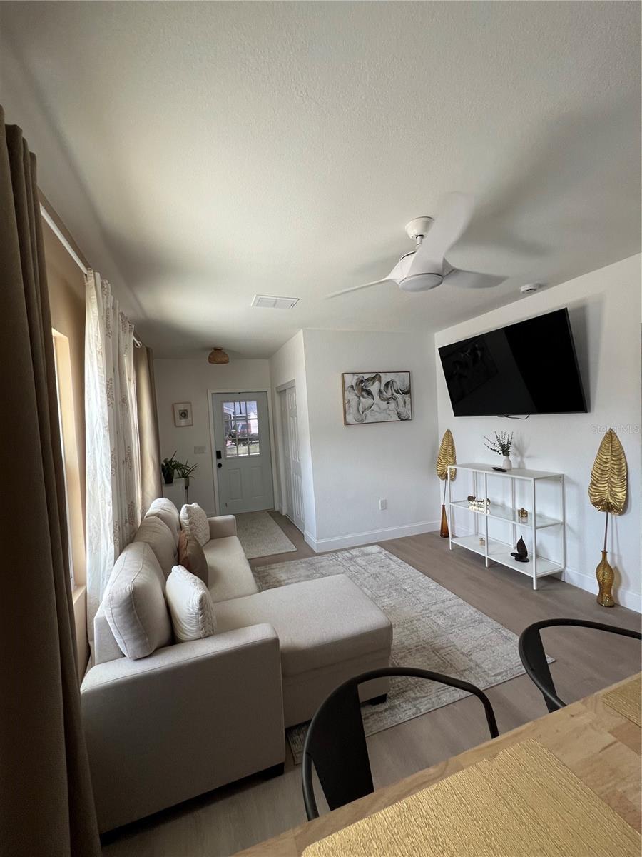 3859 9TH AVE S, ST PETERSBURG, FL, 33711