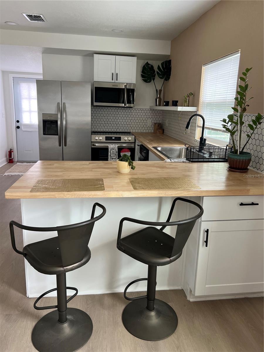 3859 9TH AVE S, ST PETERSBURG, FL, 33711