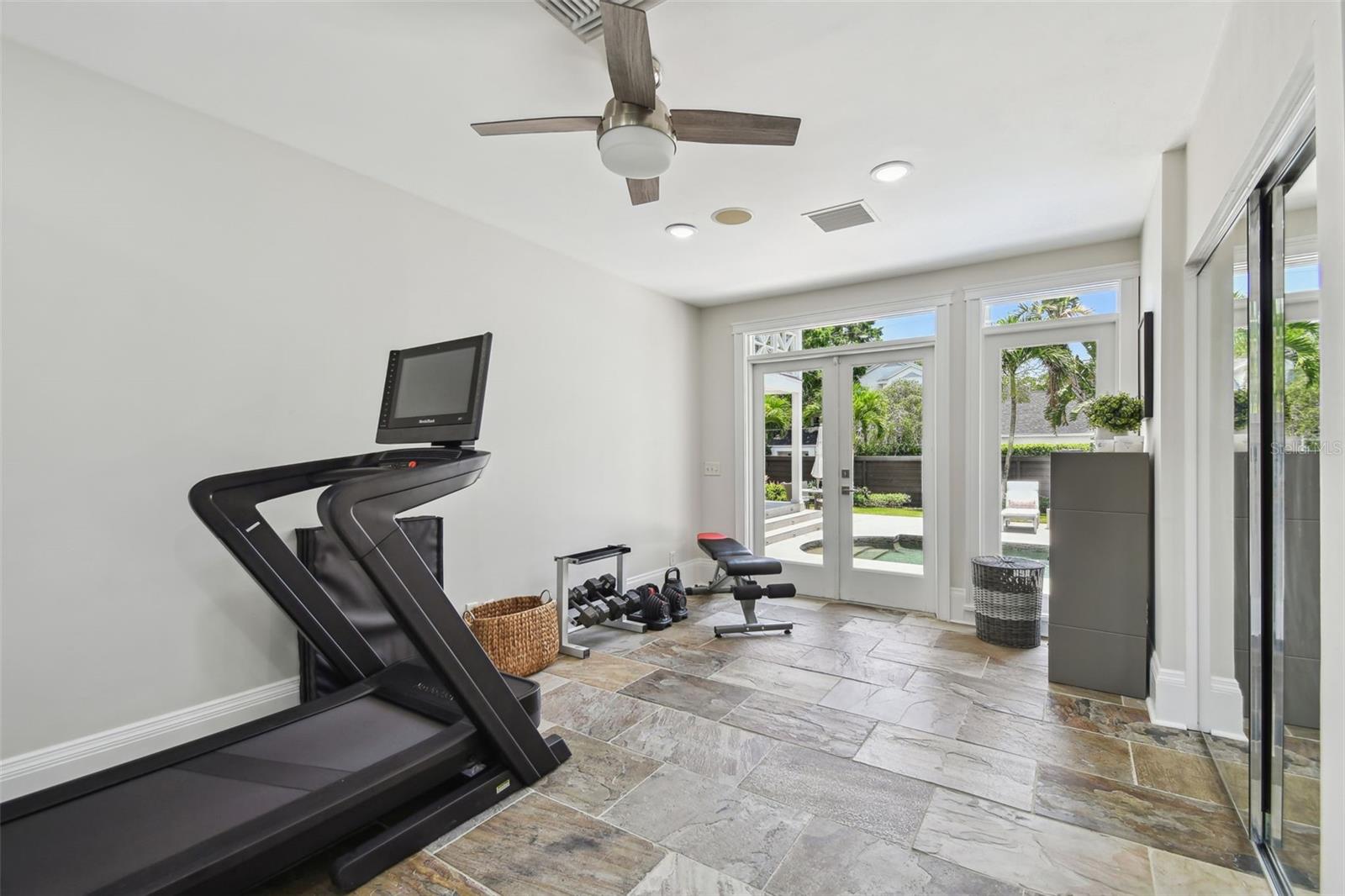 1411 S ALBANY AVE, TAMPA, FL, 33606