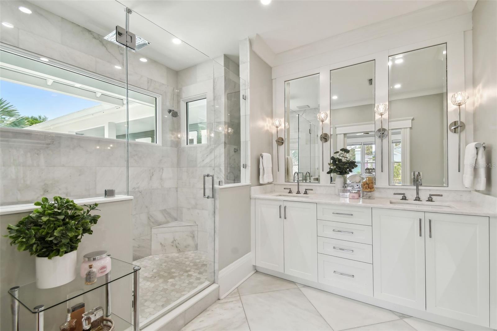 1411 S ALBANY AVE, TAMPA, FL, 33606