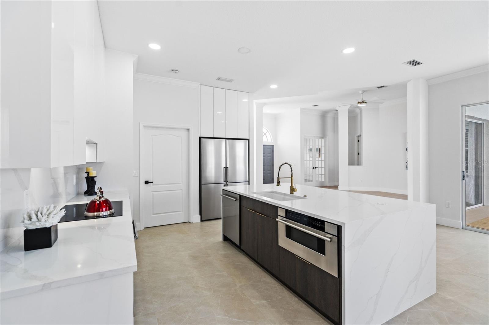 629 SAWGRASS BRIDGE RD, VENICE, FL, 34292