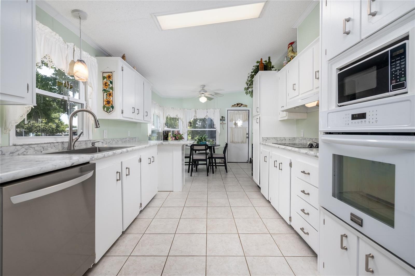 501 TOPSIDE CIR, EDGEWATER, FL, 32141