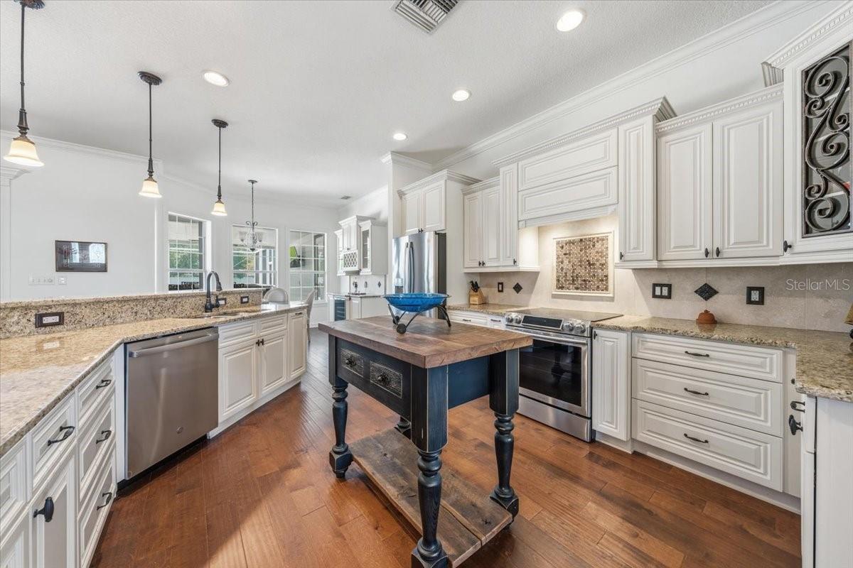 1319 BROOKER RD, BRANDON, FL, 33511