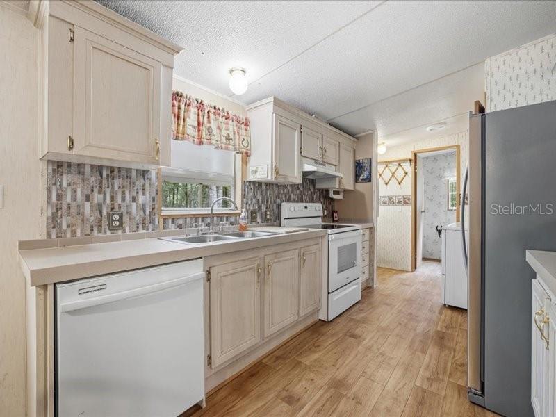 9986 S FORESTLINE AVE, INVERNESS, FL, 34452