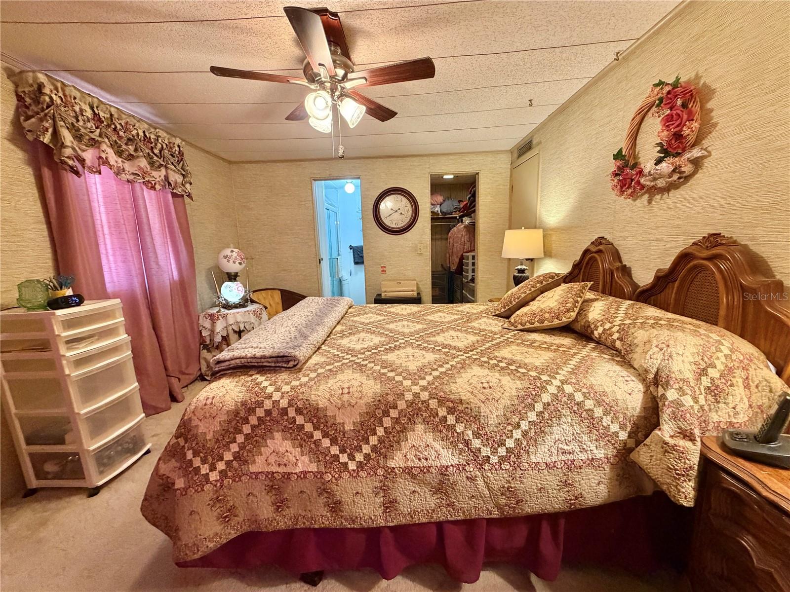 100 MARIGOLD ST, LEESBURG, FL, 34748