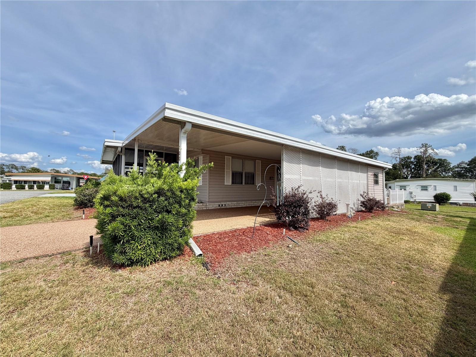 100 MARIGOLD ST, LEESBURG, FL, 34748