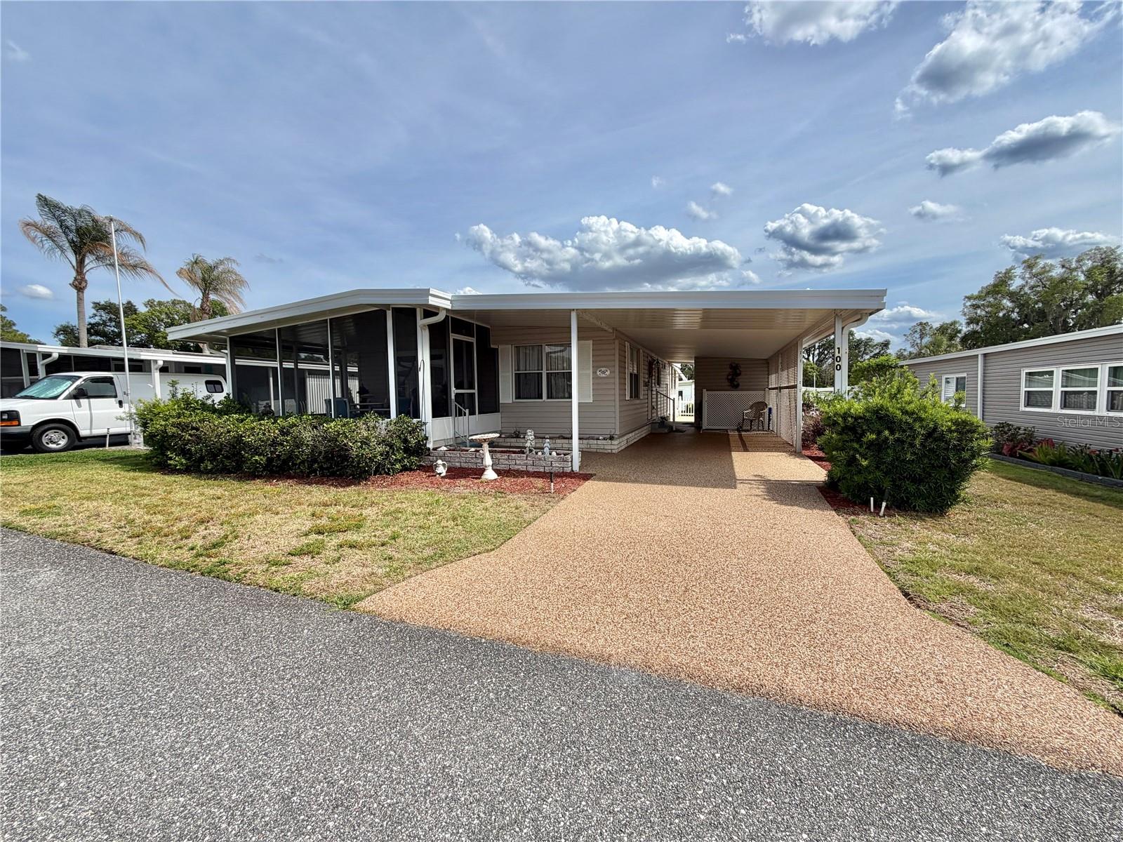 100 MARIGOLD ST, LEESBURG, FL, 34748