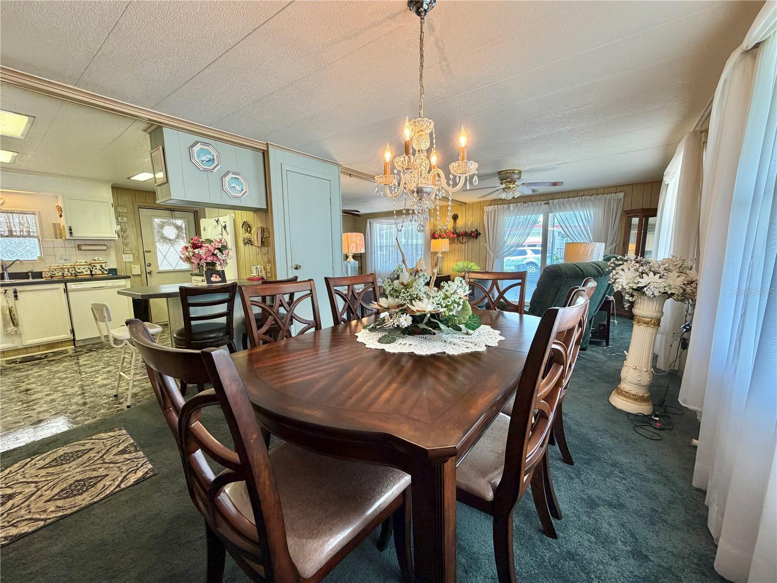 100 MARIGOLD ST, LEESBURG, FL, 34748