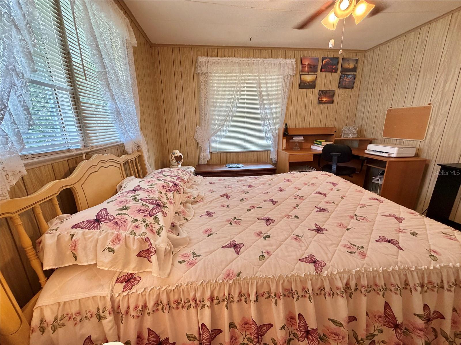 100 MARIGOLD ST, LEESBURG, FL, 34748