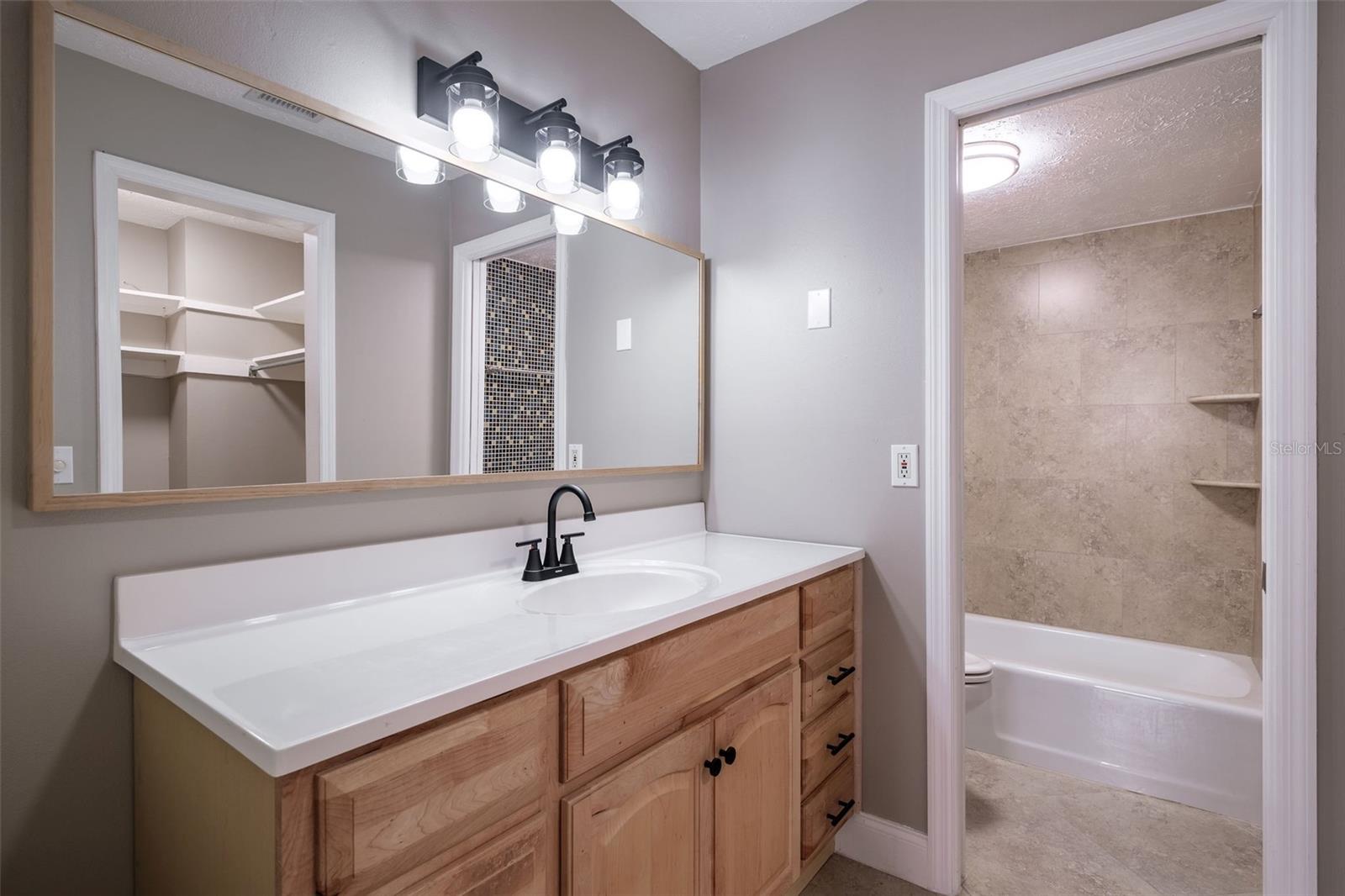 4388 LAKE UNDERHILL RD #21C2, ORLANDO, FL, 32803