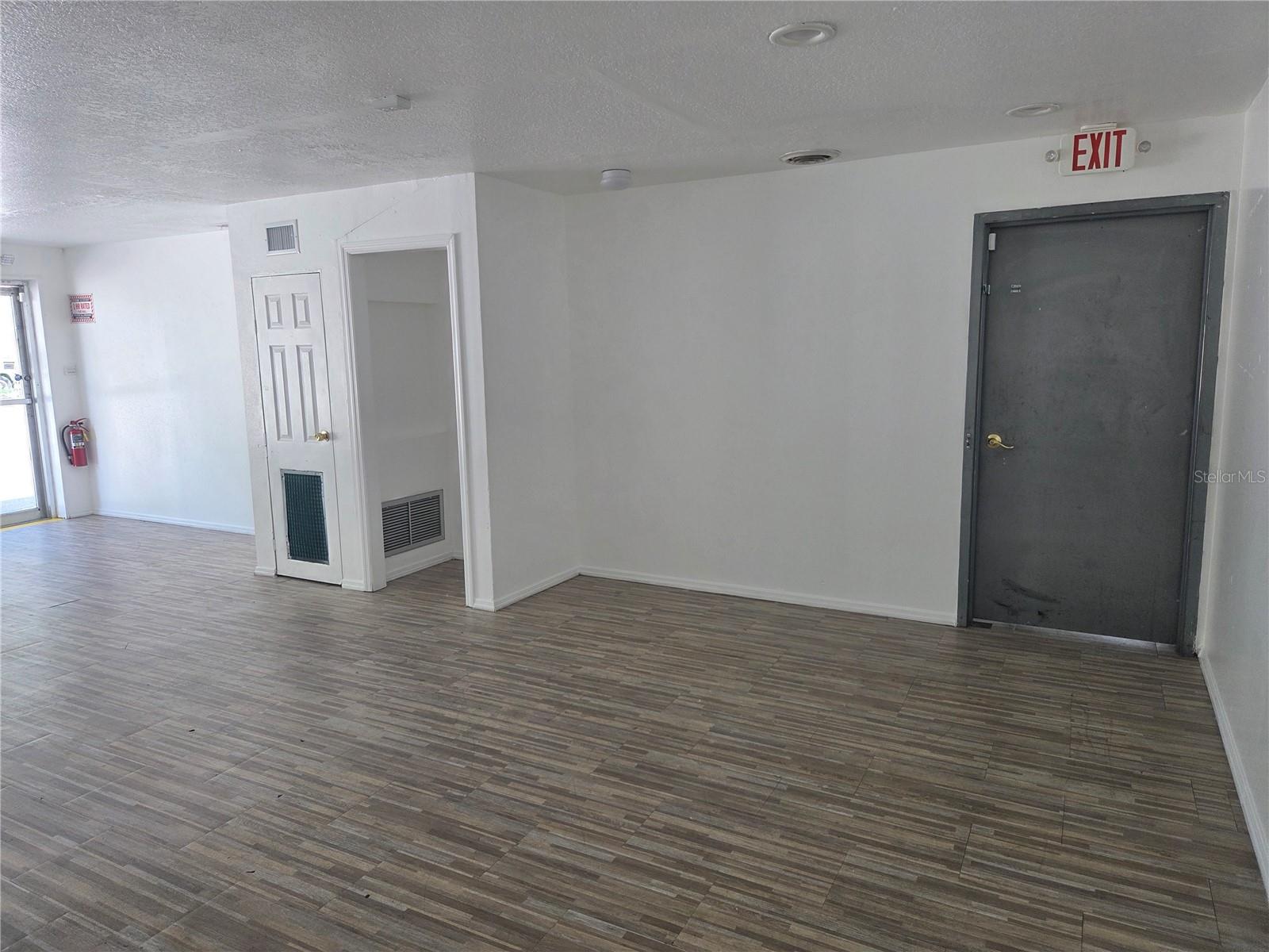 820 N MAIN ST, KISSIMMEE, FL, 34744