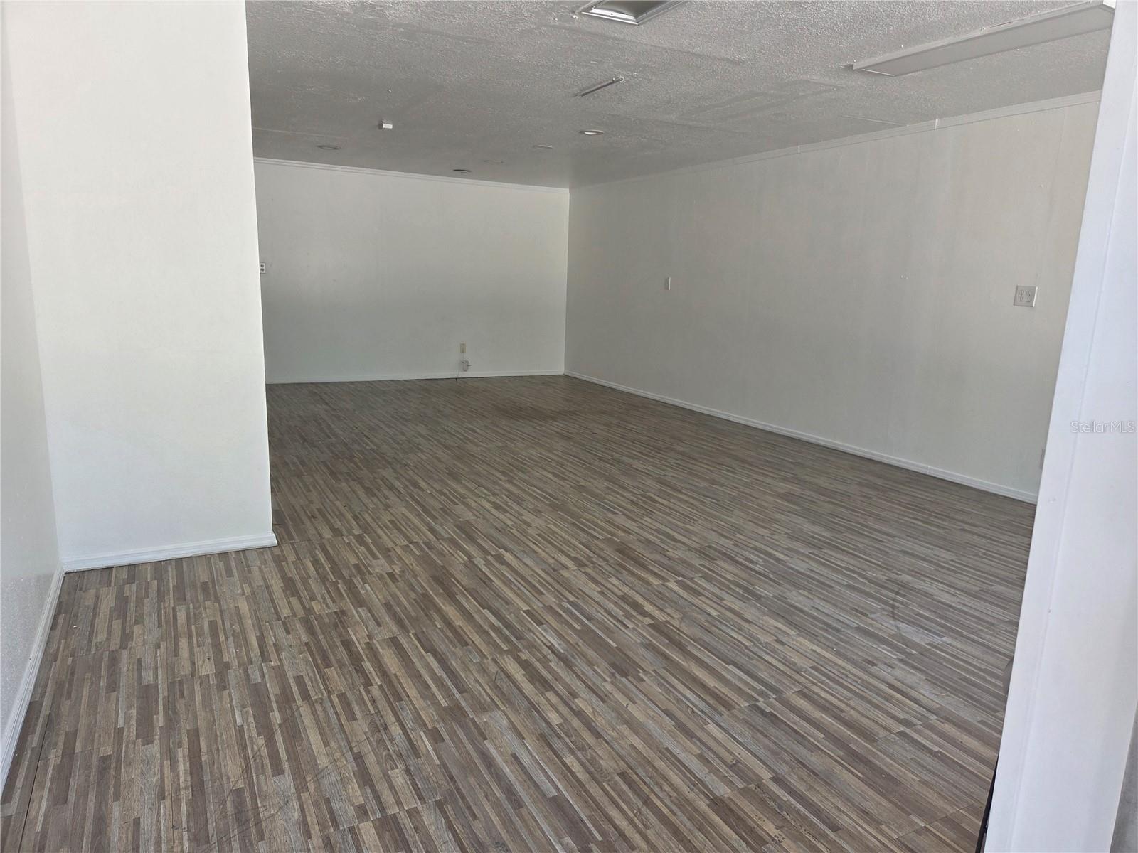 820 N MAIN ST, KISSIMMEE, FL, 34744