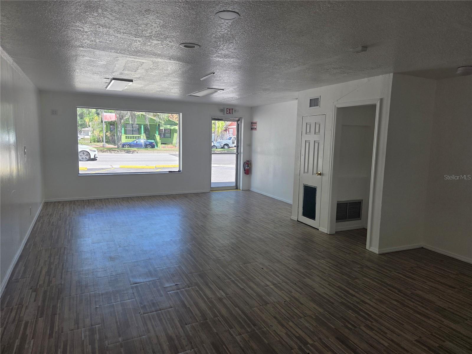 820 N MAIN ST, KISSIMMEE, FL, 34744