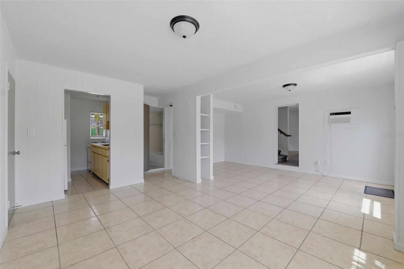 3030 5TH ST N, ST PETERSBURG, FL, 33704