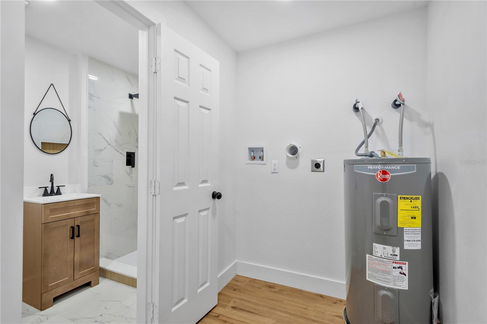 5052 JASMINE CIR, ST PETERSBURG, FL, 33714
