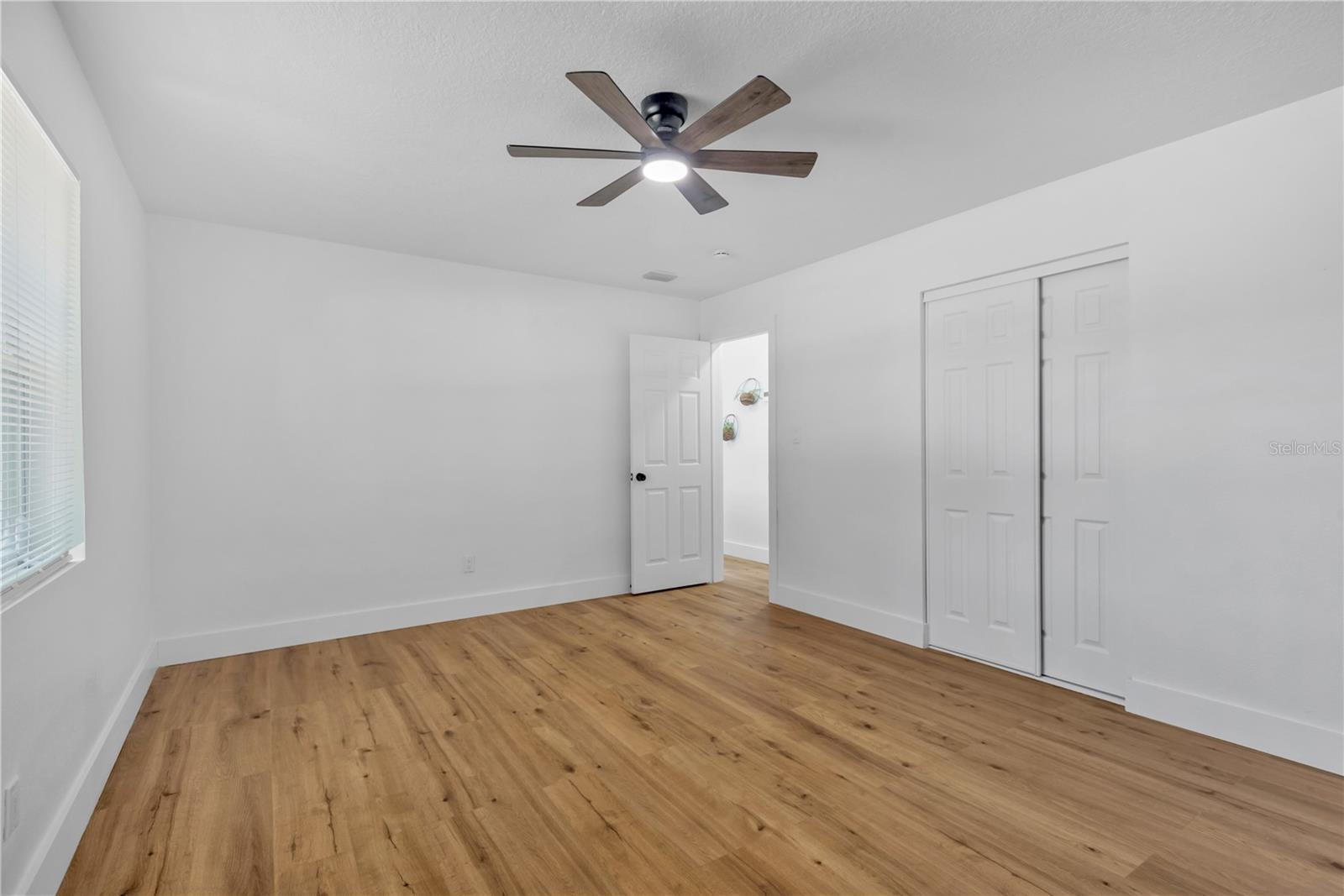 5052 JASMINE CIR, ST PETERSBURG, FL, 33714