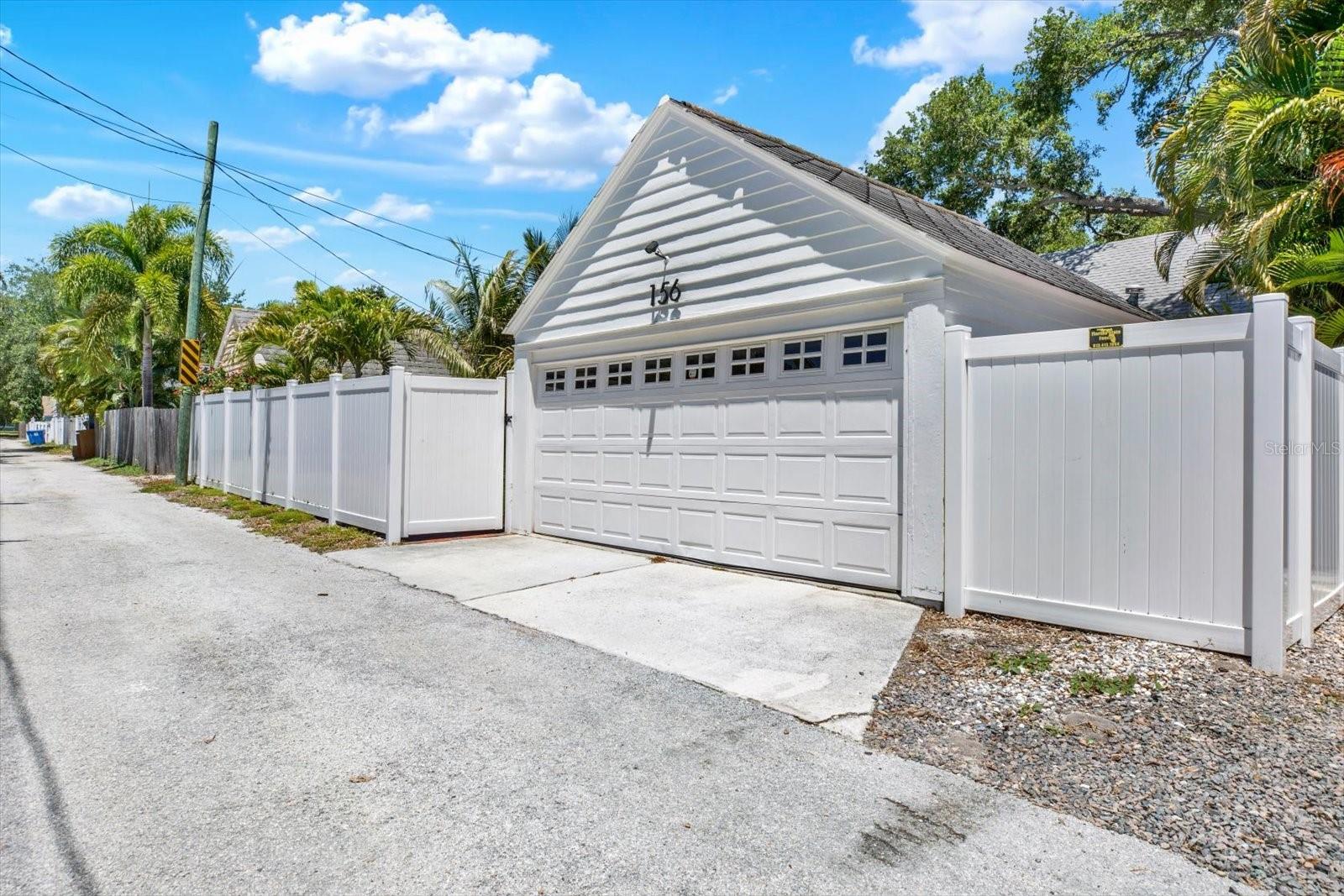 156 21ST AVE NE, ST PETERSBURG, FL, 33704