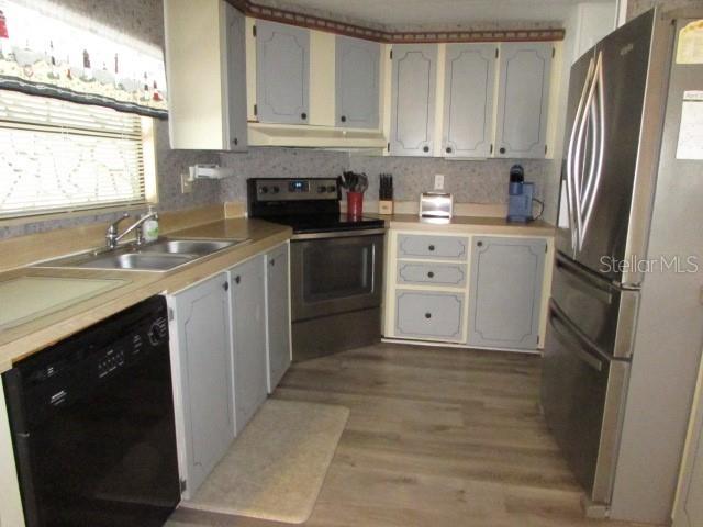 1014 DUSTIN DR, LADY LAKE, FL, 32159