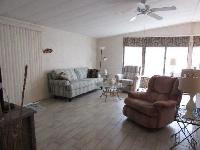 1014 DUSTIN DR, LADY LAKE, FL, 32159