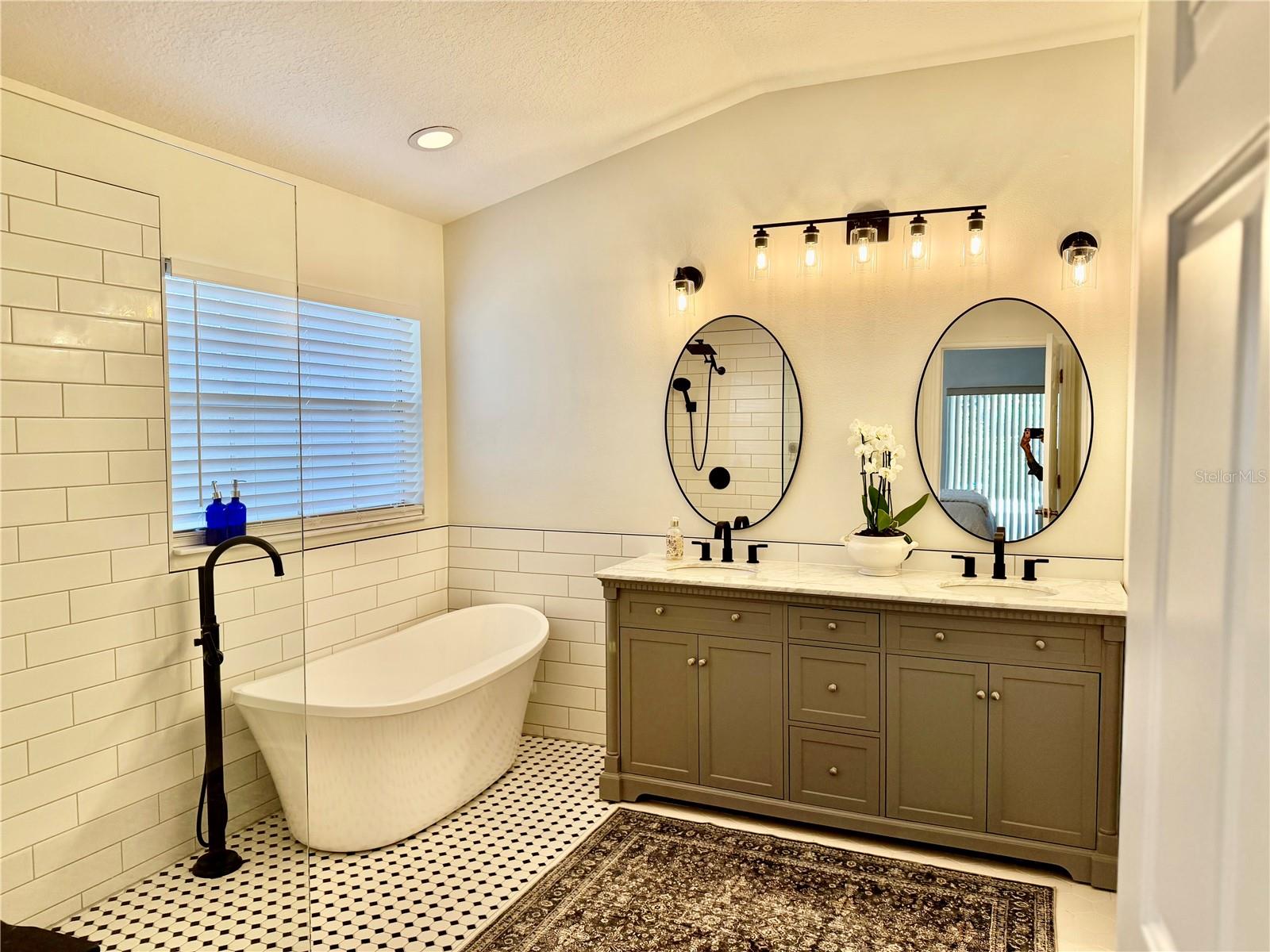2168 INVERNESS CT, OVIEDO, FL, 32765