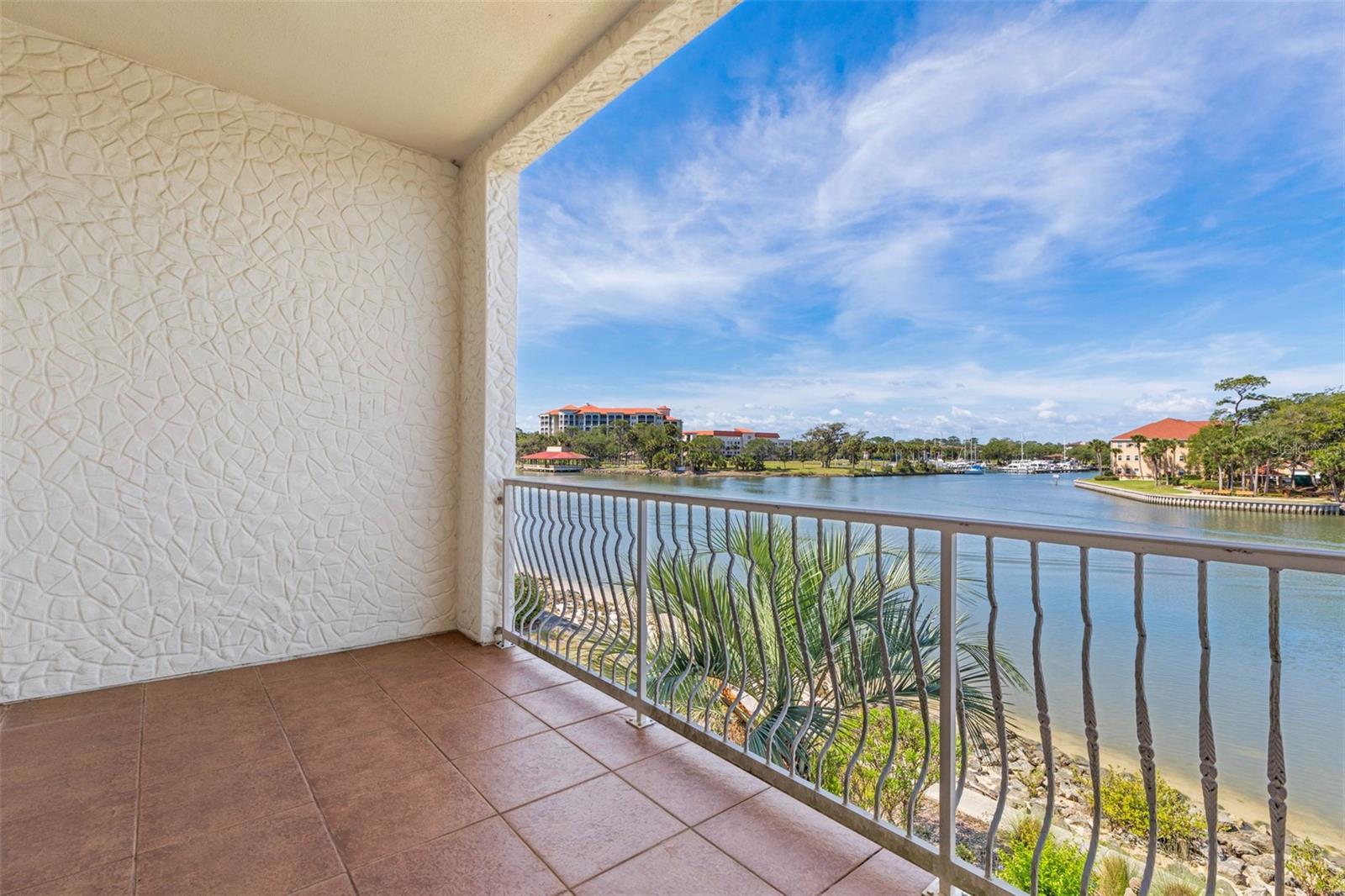 224 YACHT HARBOR DR, PALM COAST, FL, 32137