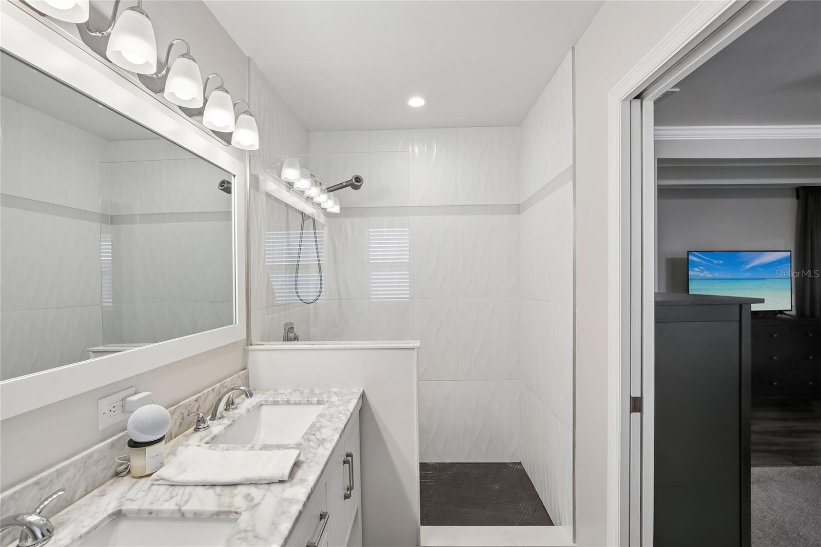 1872 HUNT LN, CLEARWATER, FL, 33764