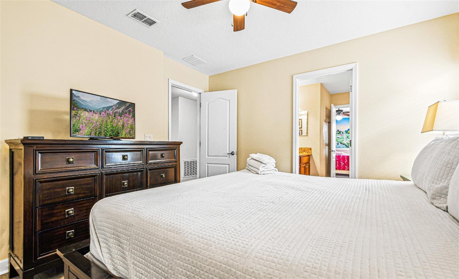 9026 SHADOW MOUNTAIN ST, DAVENPORT, FL, 33896