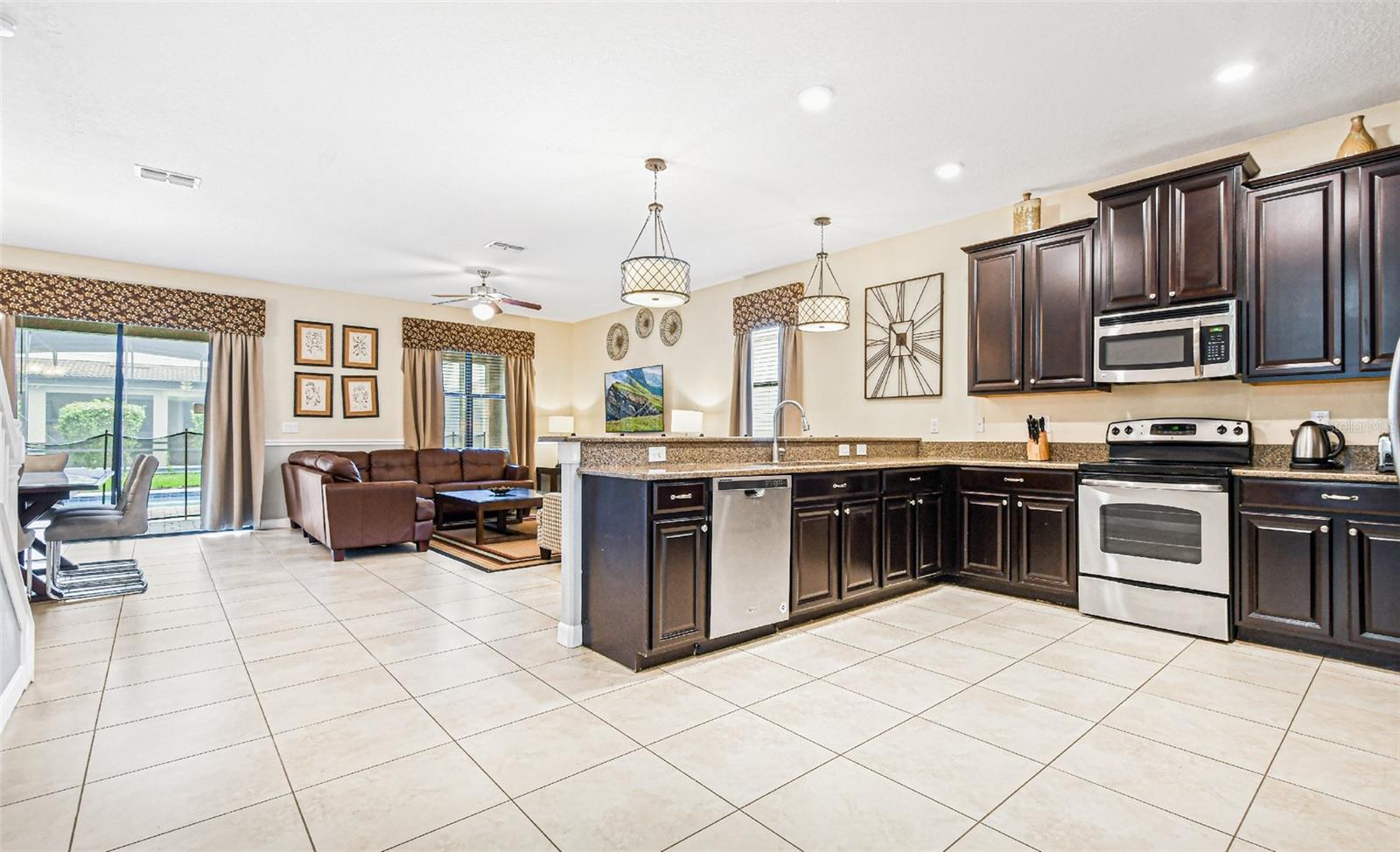 9026 SHADOW MOUNTAIN ST, DAVENPORT, FL, 33896