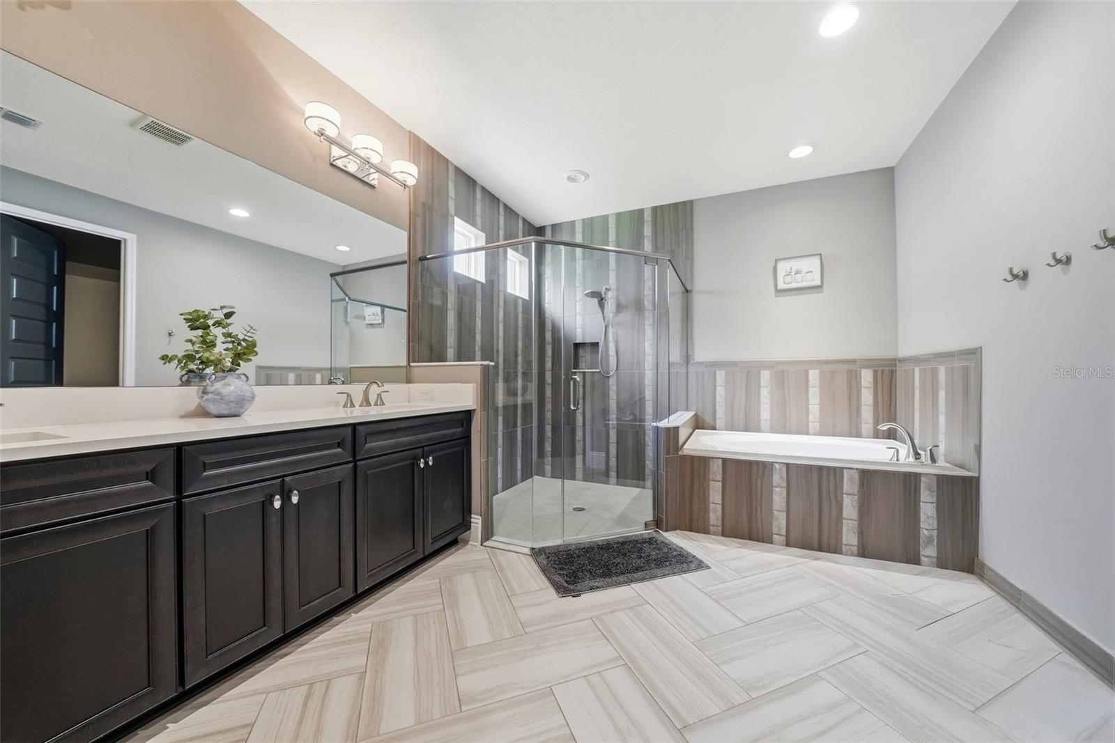 7224 GRAYBROOK DR, WESLEY CHAPEL, FL, 33545