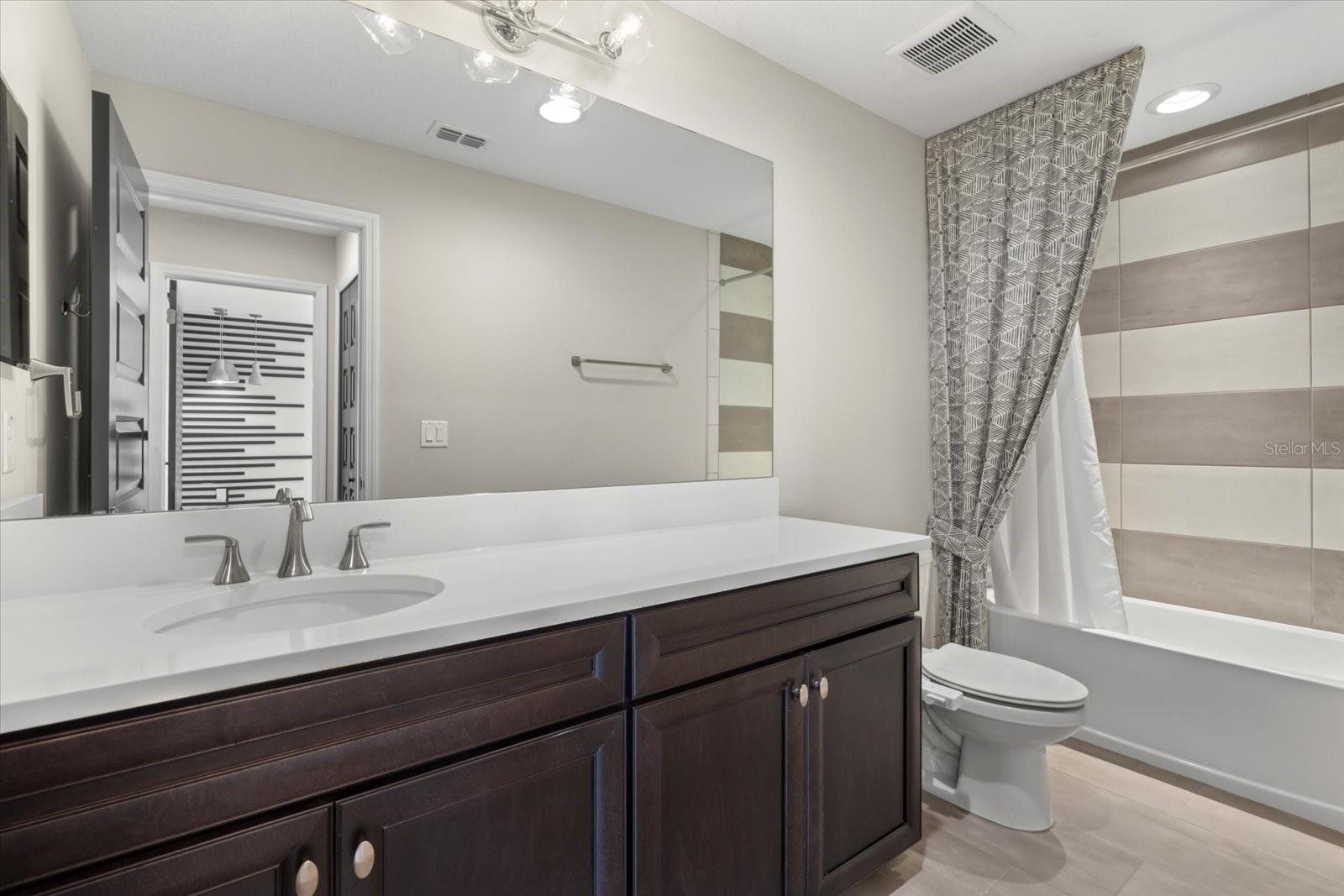 7224 GRAYBROOK DR, WESLEY CHAPEL, FL, 33545
