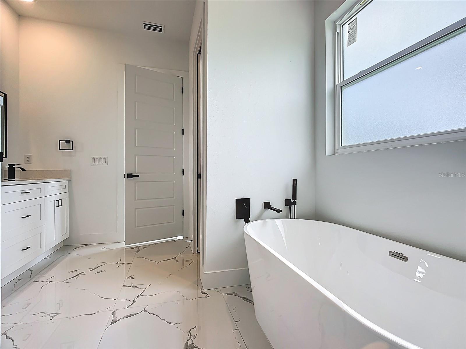 2105 DORMAN ROCK PL, PLANT CITY, FL, 33565