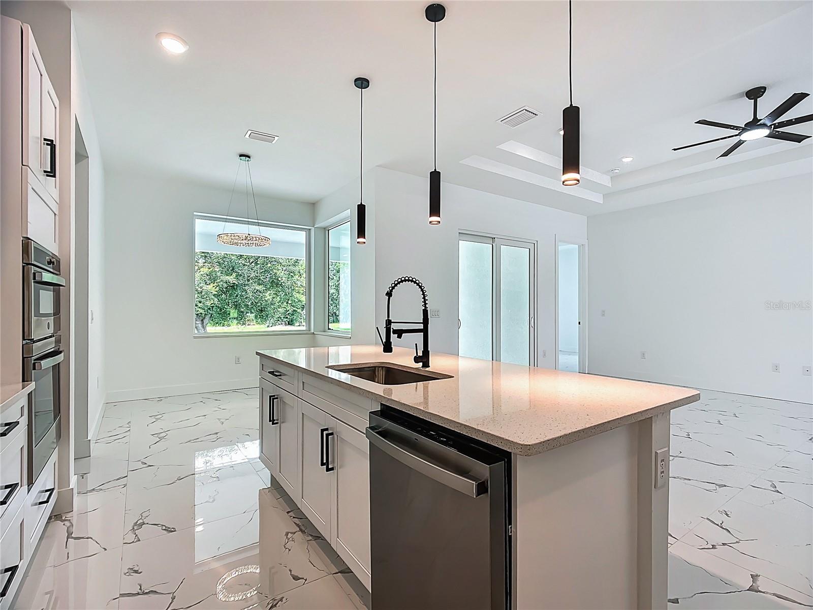 2105 DORMAN ROCK PL, PLANT CITY, FL, 33565