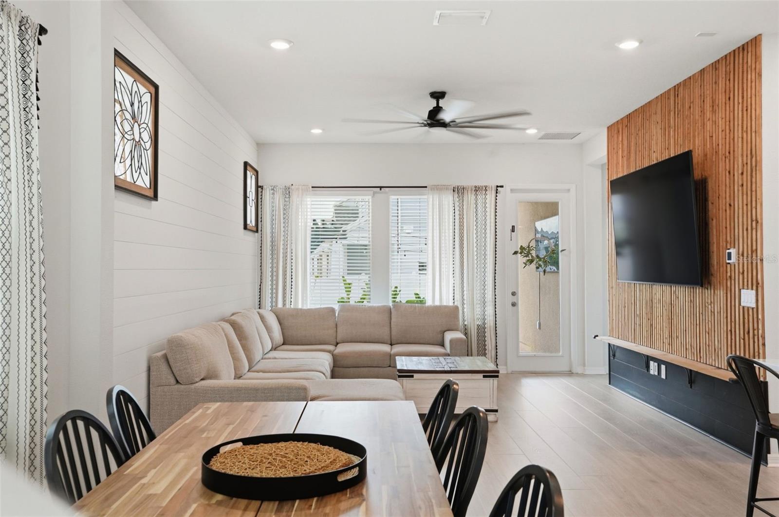 3567 FRONT PARK DR, WESLEY CHAPEL, FL, 33543
