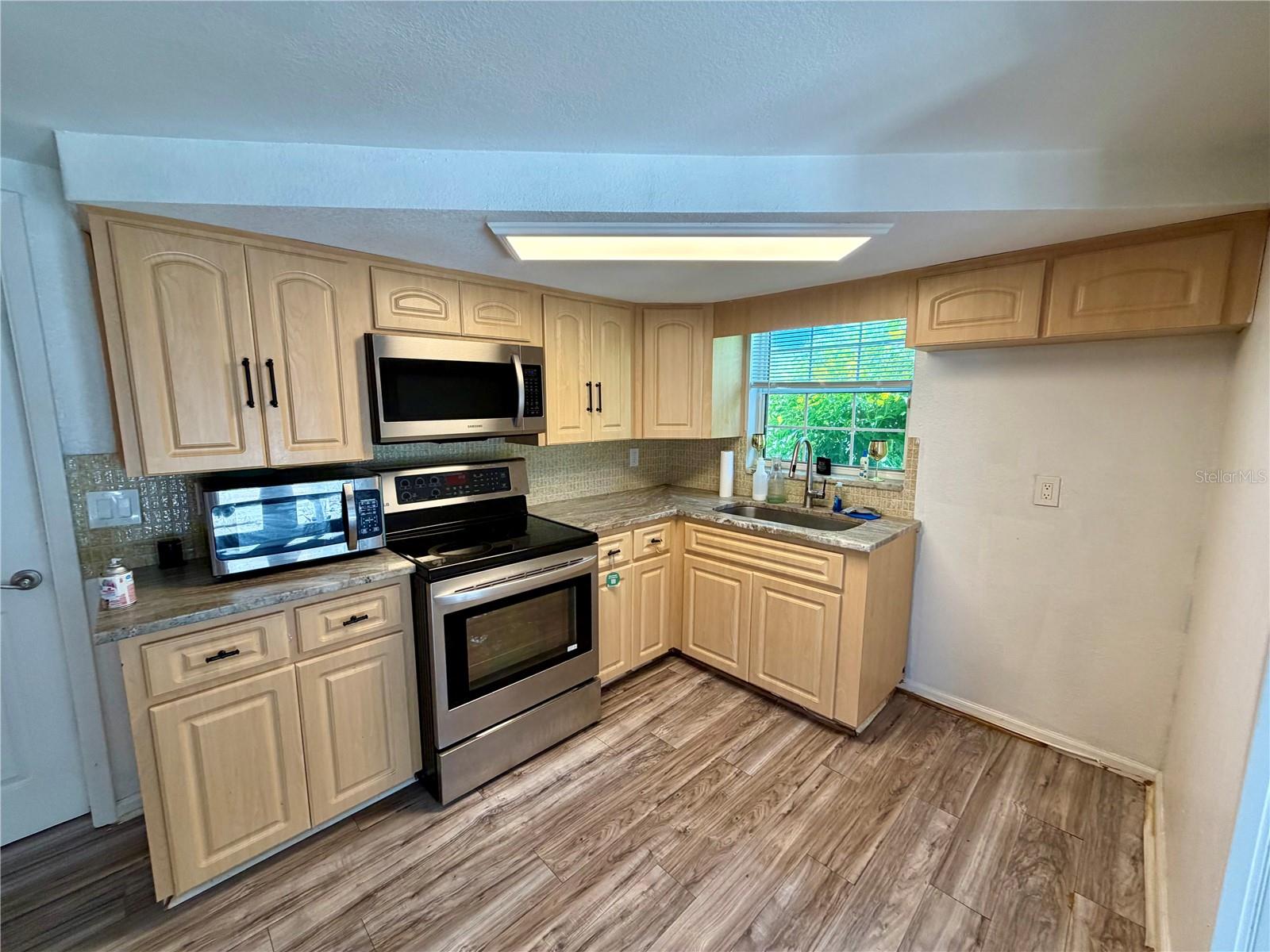 9331 RAINBOW LN, PORT RICHEY, FL, 34668