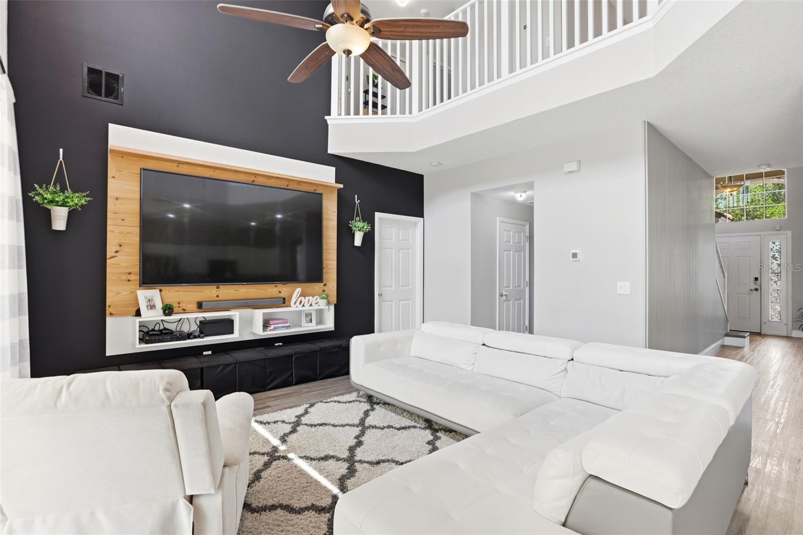 100 RUBINO DR, DAVENPORT, FL, 33837