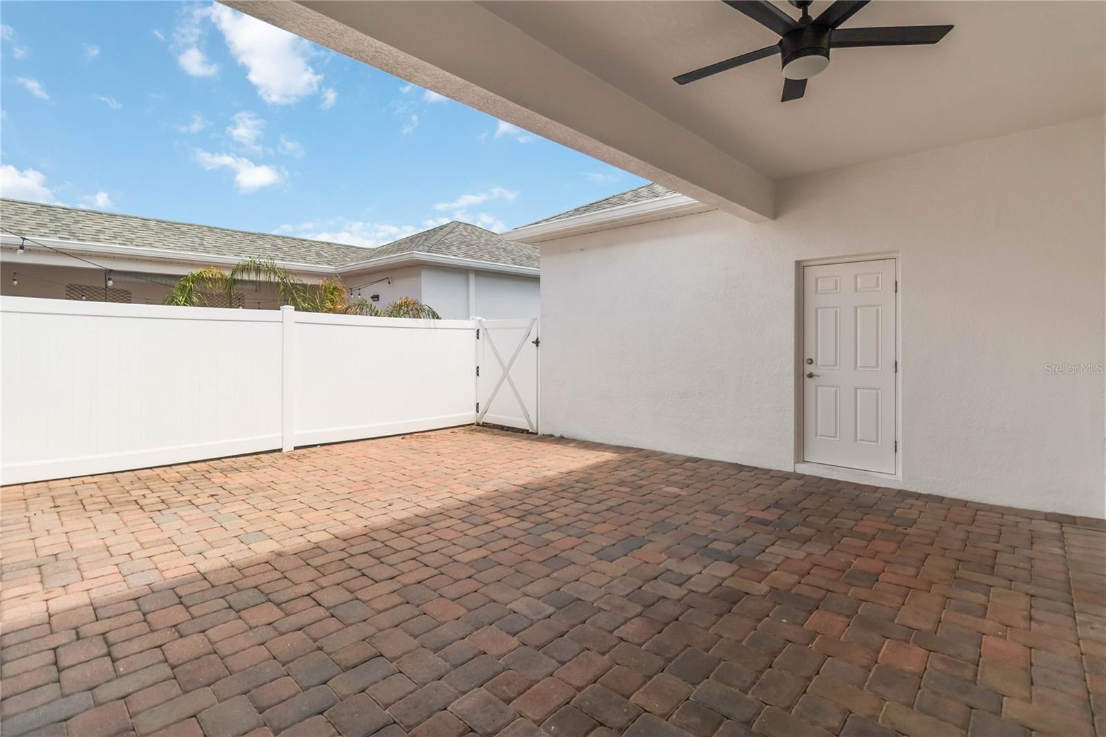 11633 FICTION AVE, ORLANDO, FL, 32832
