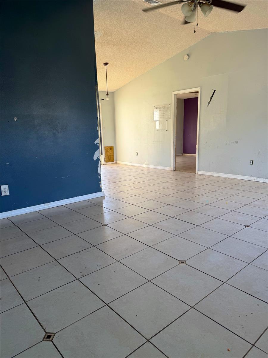 601 SAUDERS RD SE, PALM BAY, FL, 32909