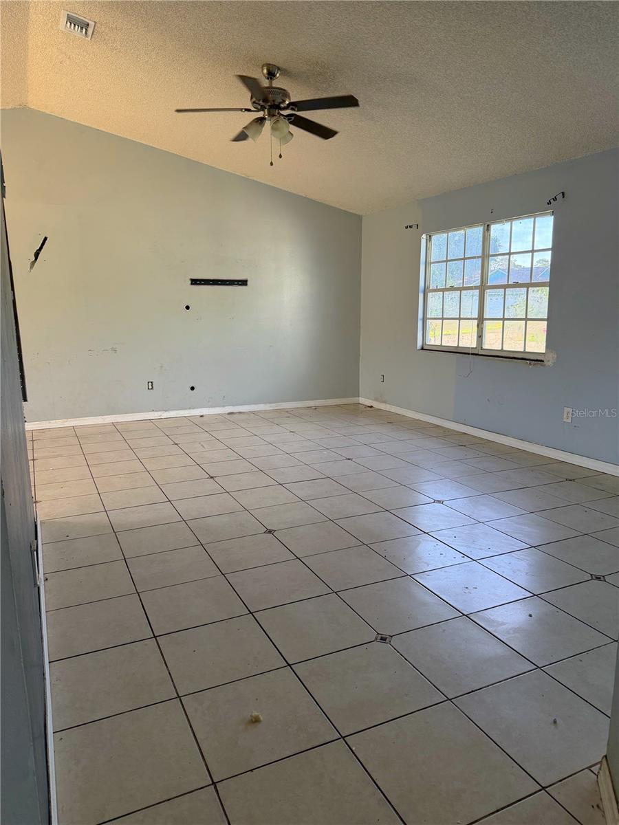 601 SAUDERS RD SE, PALM BAY, FL, 32909