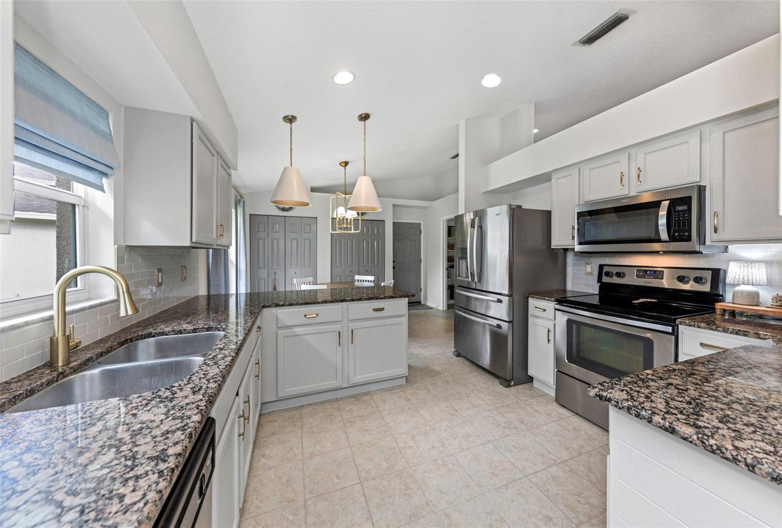4604 PURPLE TIGER CT, LUTZ, FL, 33558