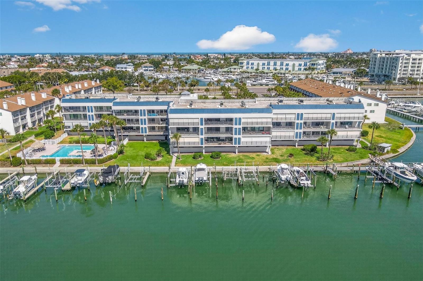 363 PINELLAS BAYWAY S #42, ST PETERSBURG, FL, 33715